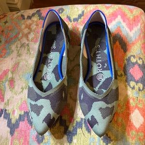 Rothy’s The Point in Spruce Camo